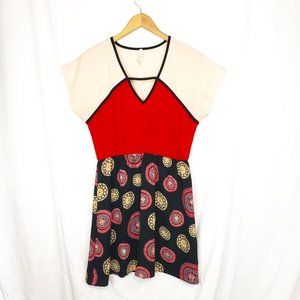 🎈3/$15 Millibon Red and Cream Patterned Dress Large